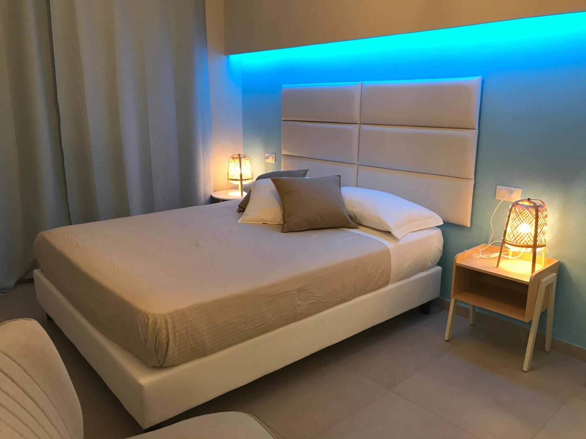 Esmeralda'S Rooms 포르토산파울로 외부 사진