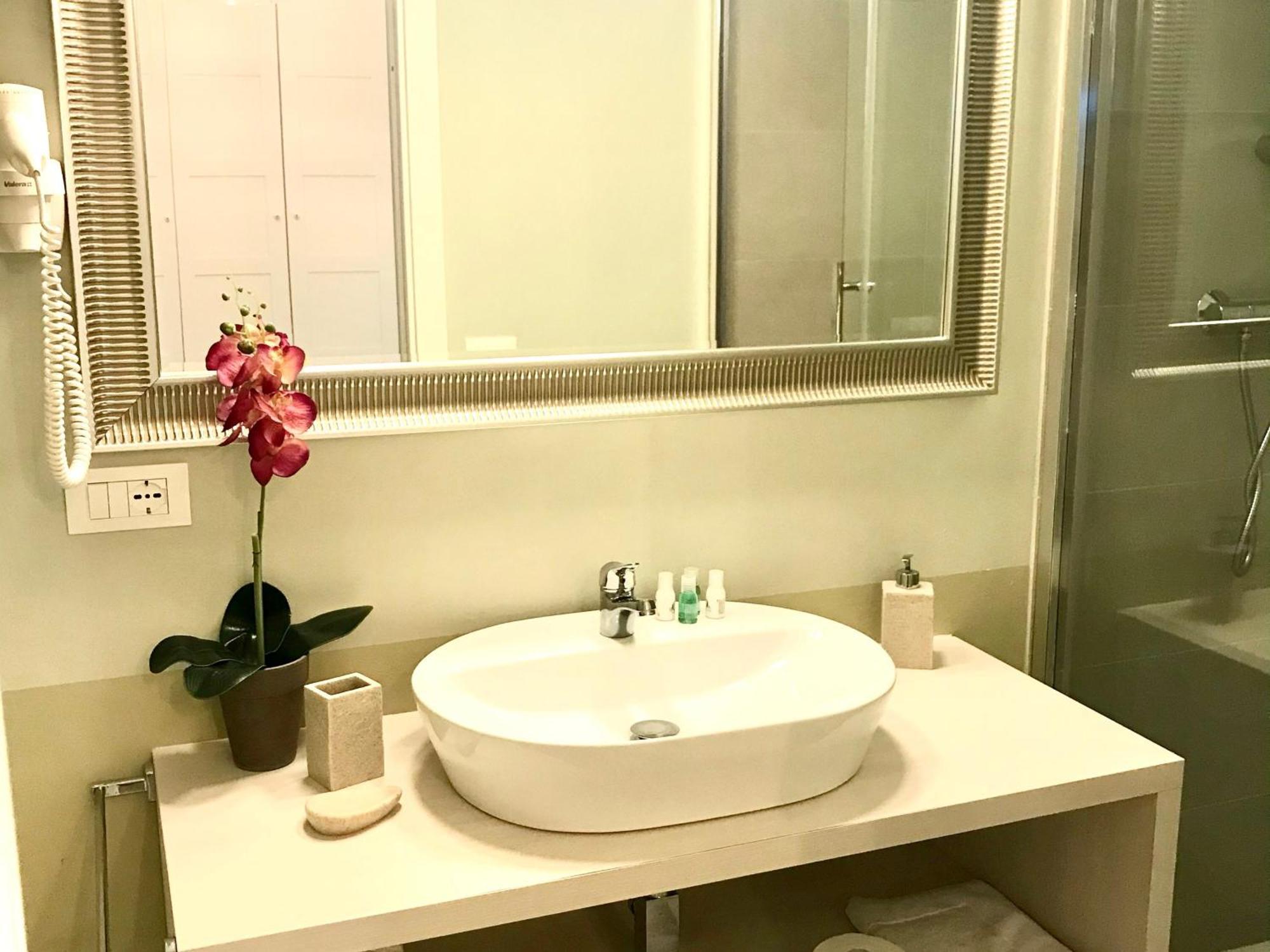 Esmeralda'S Rooms 포르토산파울로 외부 사진