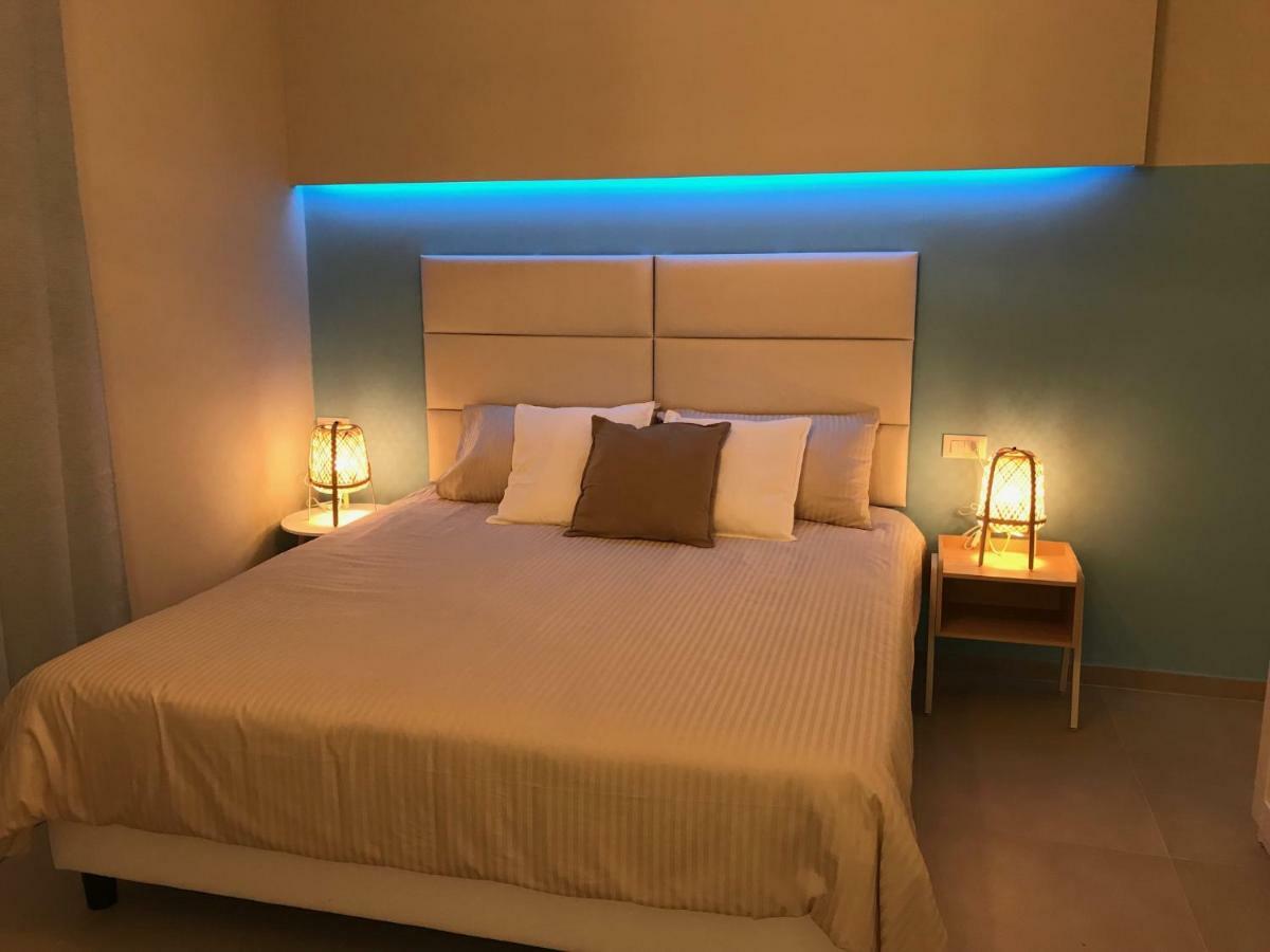 Esmeralda'S Rooms 포르토산파울로 외부 사진